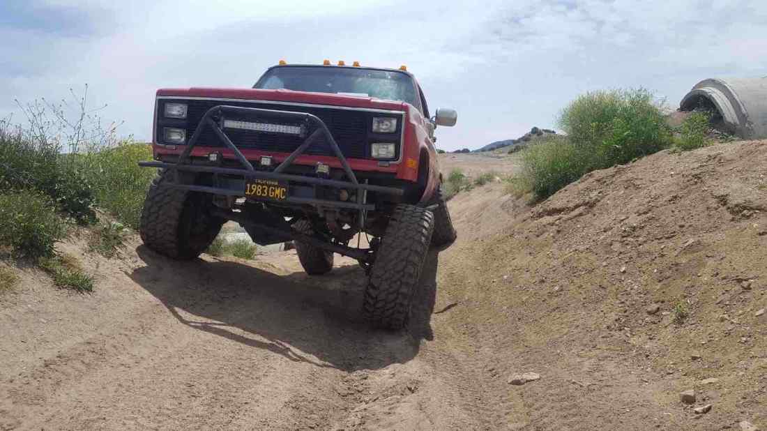 1983 GMC K3500 - photo 4