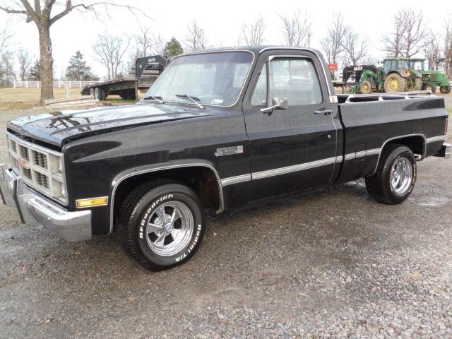 1983 GMC Sierra 1500 (factory 4 speed) 1983 GMC Sierra 1500