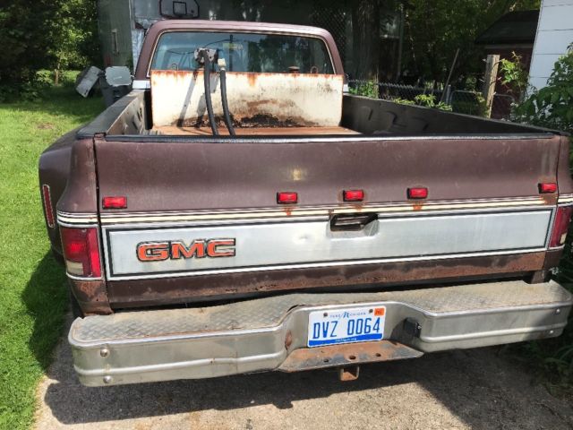 1983 GMC Sierra 3500 - photo 2