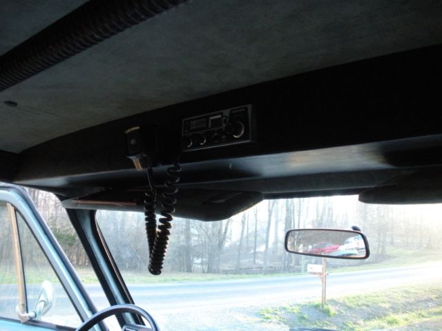 1983 GMC Vandura - photo 11