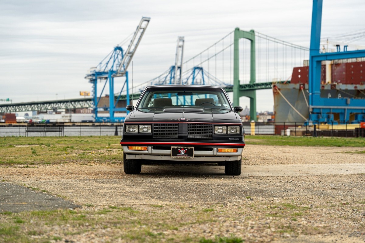 1983 Oldsmobile Cutlass 2dr Coupe Calais - photo 5