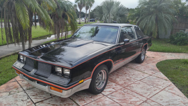 1983 HURST OLDS 15TH ANNIVERSARY 1983 Oldsmobile Cutlass
