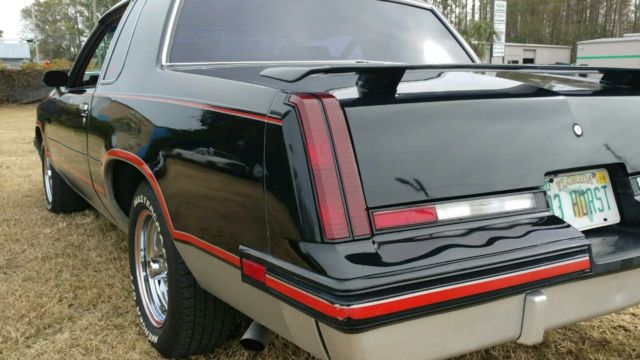 1983 Oldsmobile Cutlass Hurst Olds - photo 2