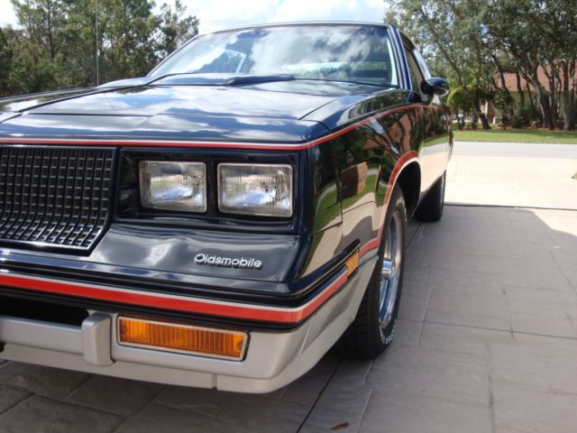 1983 Oldsmobile Cutlass Hurst/Olds - photo 4