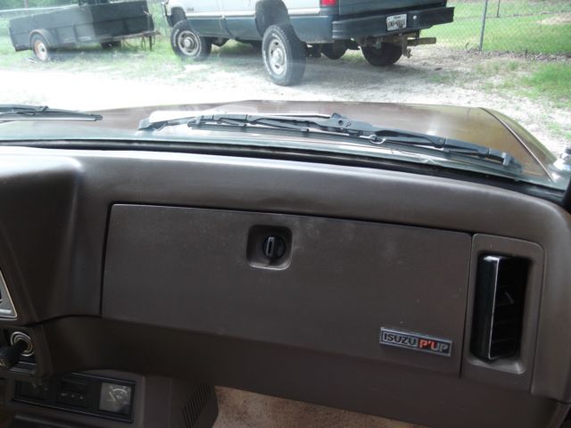 1983 Isuzu Other - photo 12