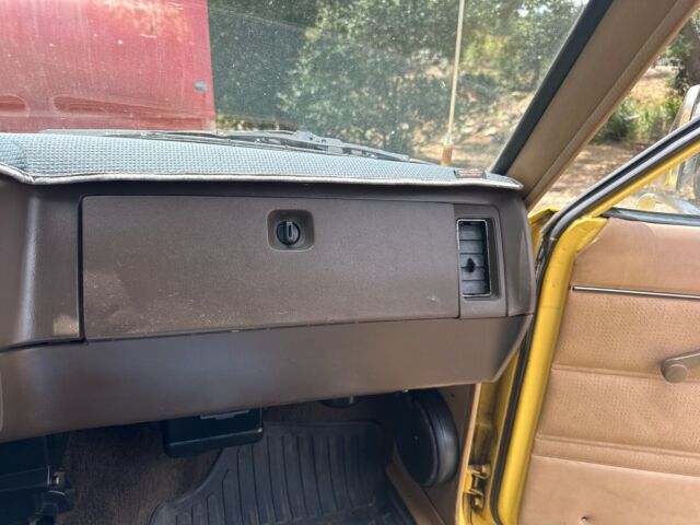 1983 Isuzu Pickup - photo 11