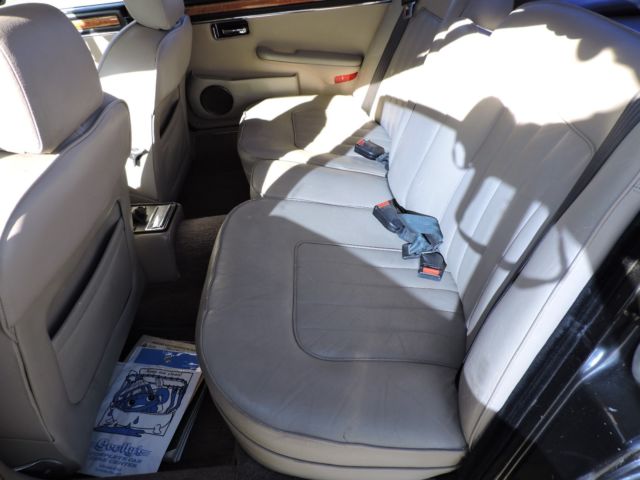 1983 Jaguar XJ6 - photo 9
