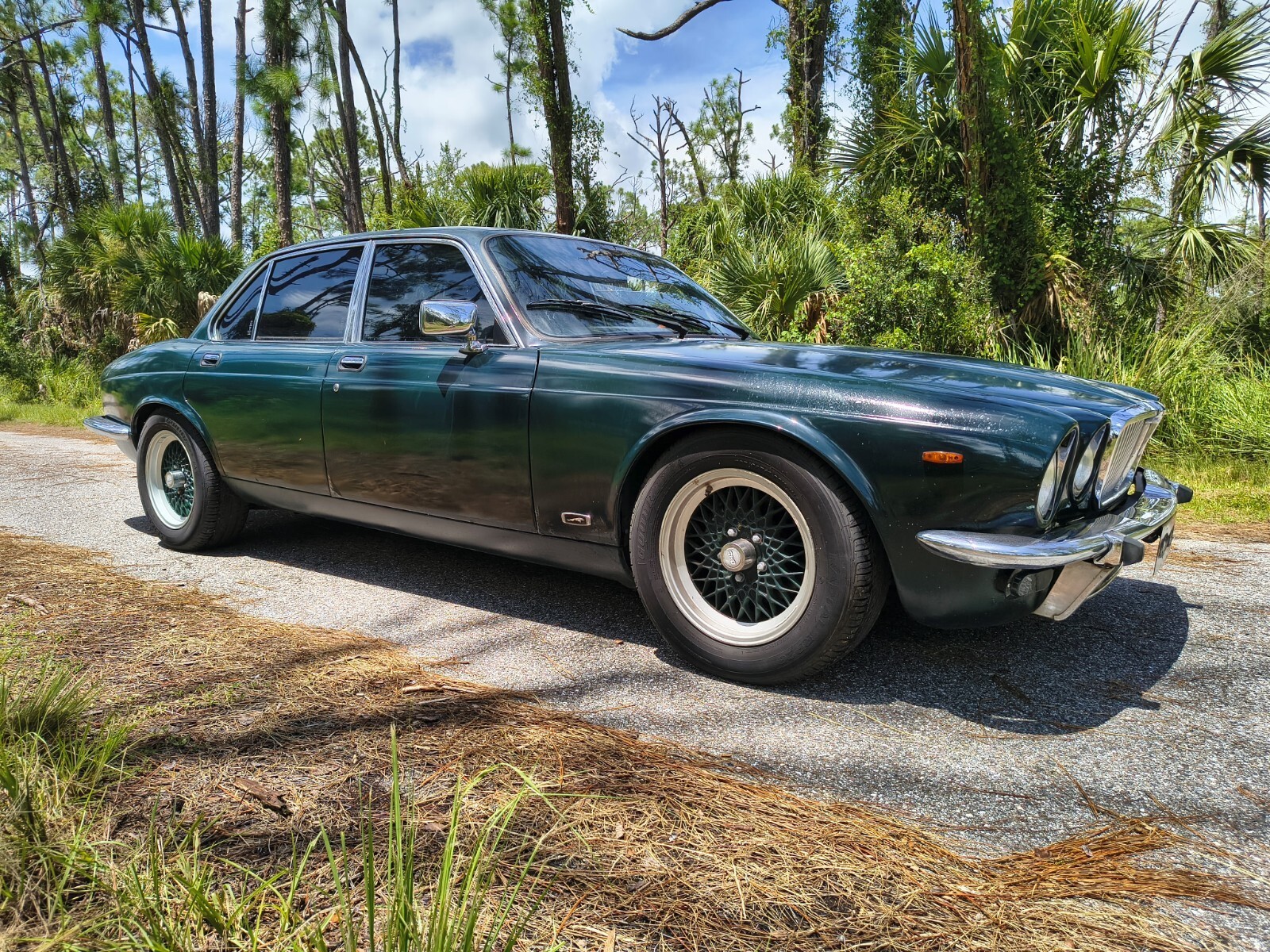 1983 Jaguar XJ - photo 4