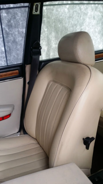 1983 Jaguar XJ6 - photo 4