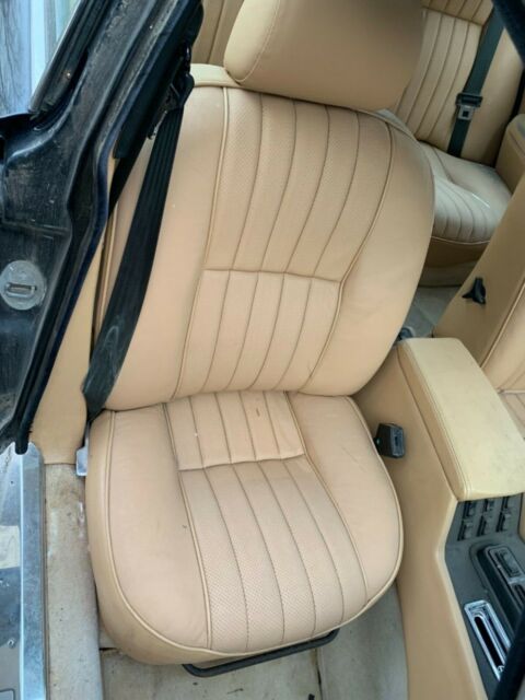1983 Jaguar XJ6 XJ6 - photo 5