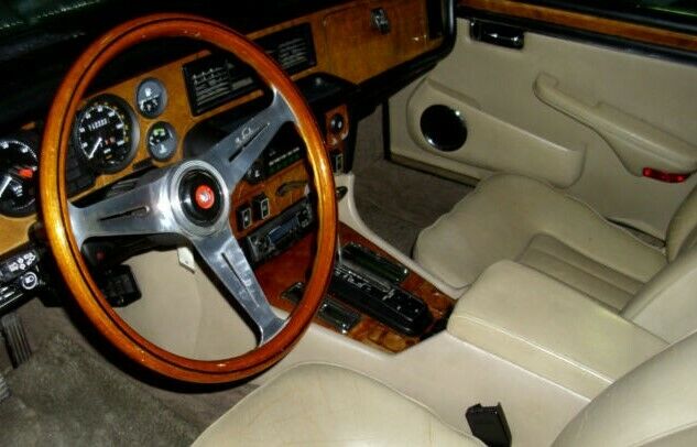 1983 Jaguar XJ6 VANDENPLAS - photo 5