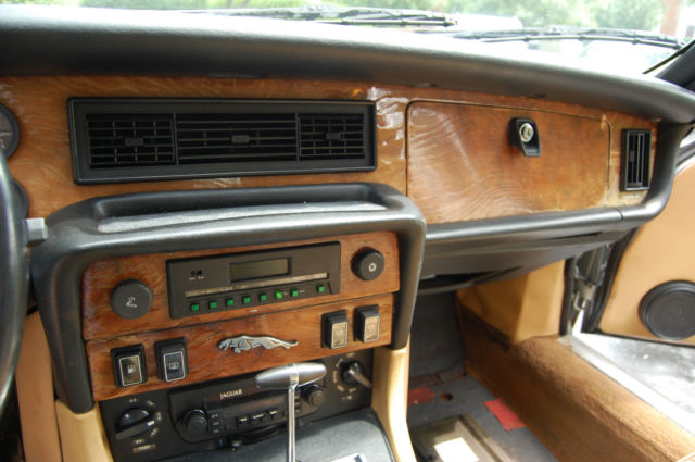 1983 Jaguar XJ6 XJ6 - photo 5