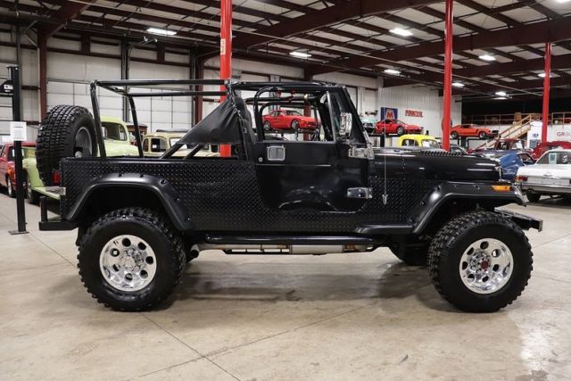 1983 Jeep CJ -- - photo 6