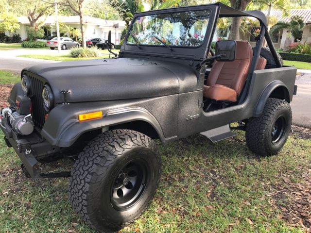 1983 Jeep CJ-7 CLASSIC! AMAZING CONDITION! 1983 Jeep CJ