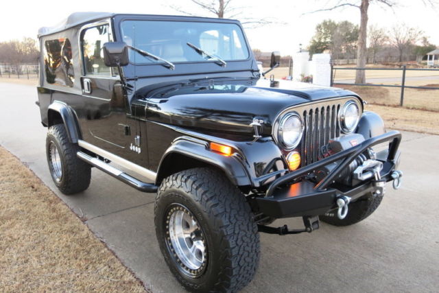 1983 Jeep CJ Leather