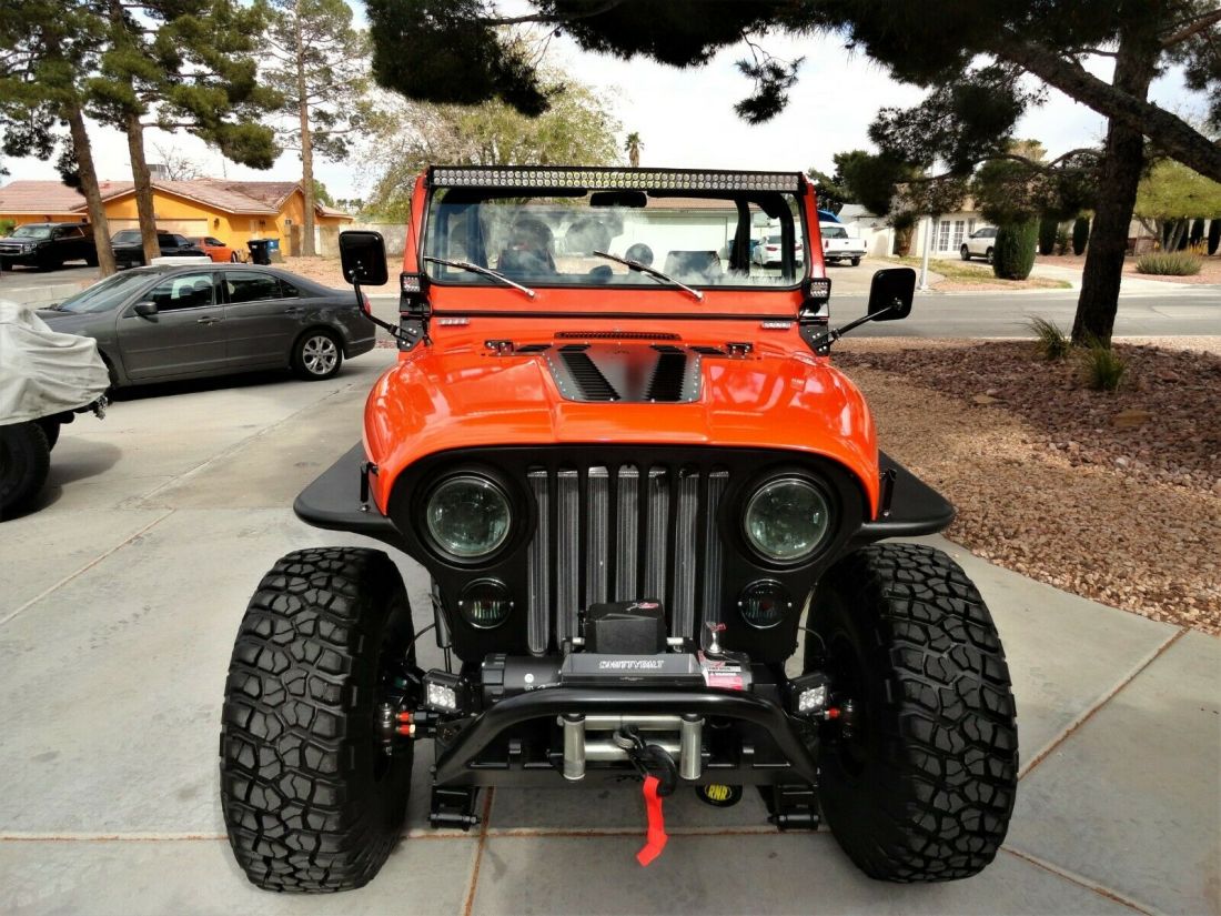 1983 Jeep CJ CUSTOM BUILT CJ7 SHOW & GO STREET & OFF ROAD READY - photo 2
