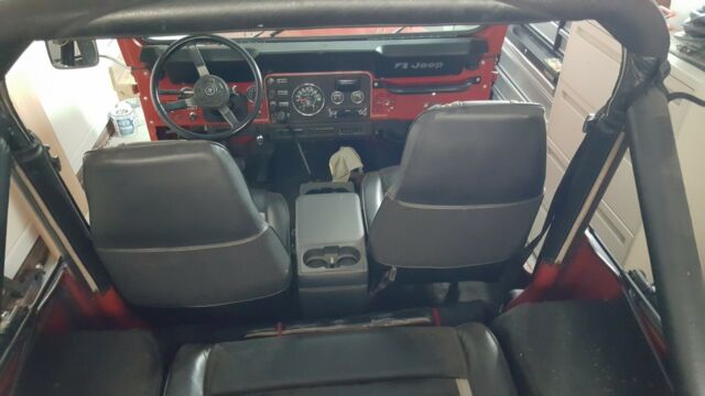 1983 Jeep CJ Laredo - photo 4