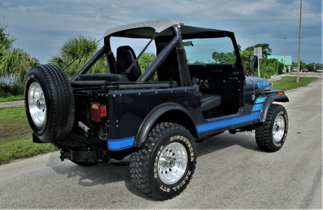 1983 Jeep CJ - photo 3