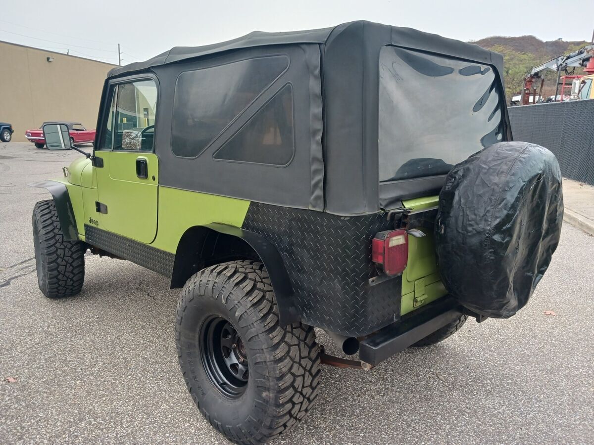 1983 Jeep CJ - photo 3