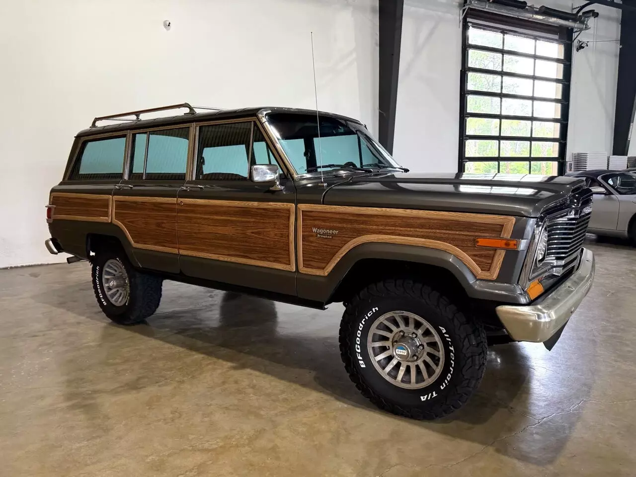 1983 Jeep Wagoneer 4x4 - photo 10