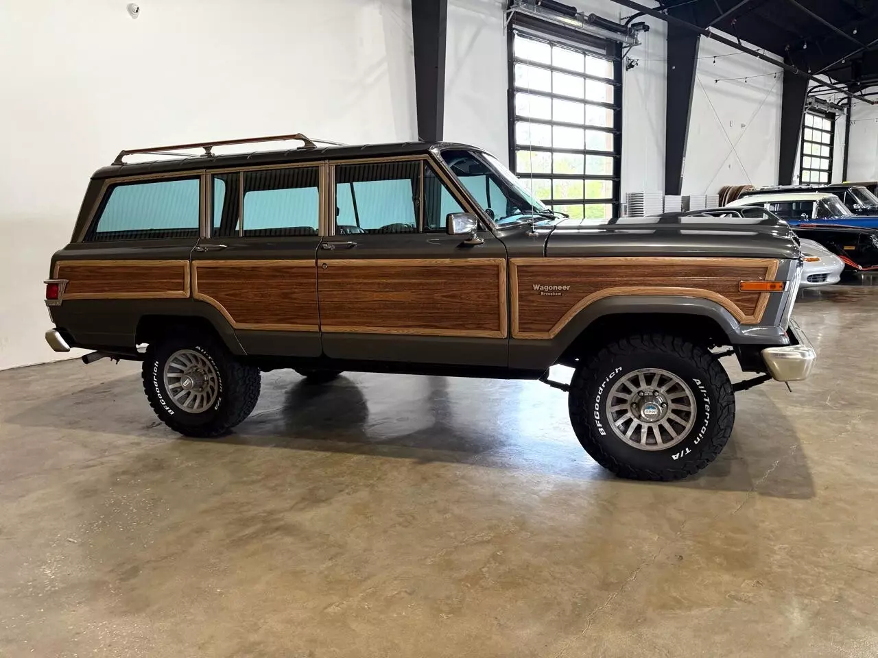 1983 Jeep Wagoneer 4x4 - photo 12