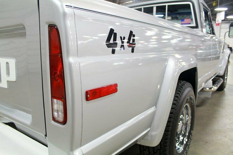 1983 Jeep J10 - photo 11