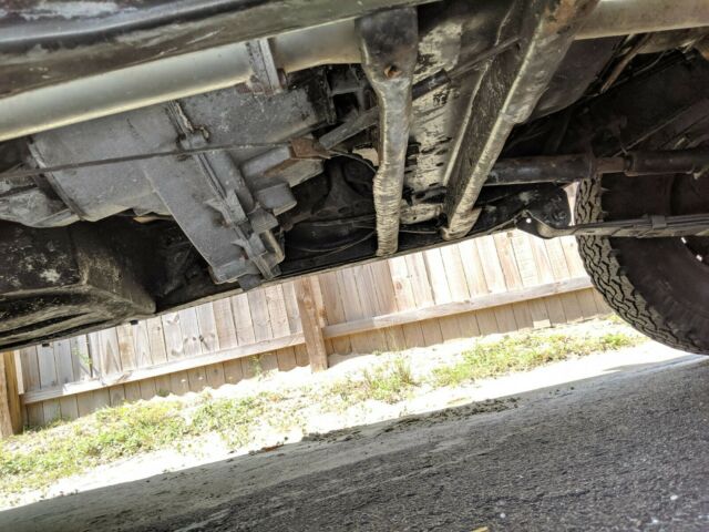 1983 Jeep Wagoneer - photo 12