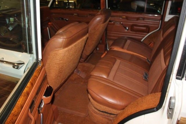 1983 Jeep Wagoneer Limited - photo 7