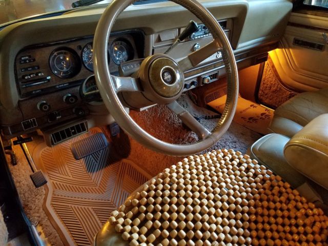 1983 Jeep Wagoneer Limited - photo 7