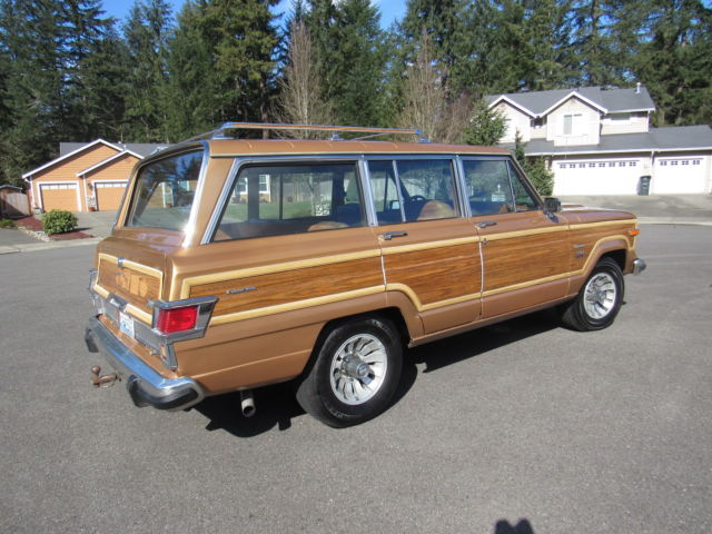 1983 Jeep Wagoneer 4x4 LIMITED 116k Original Miles - photo 4