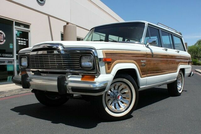 1983 Jeep Wagoneer Limited 4WD 94021 Miles Alpine White SUV 5.9 Liter 360 V8 Aut 1983 Jeep Wagoneer Limited 4WD