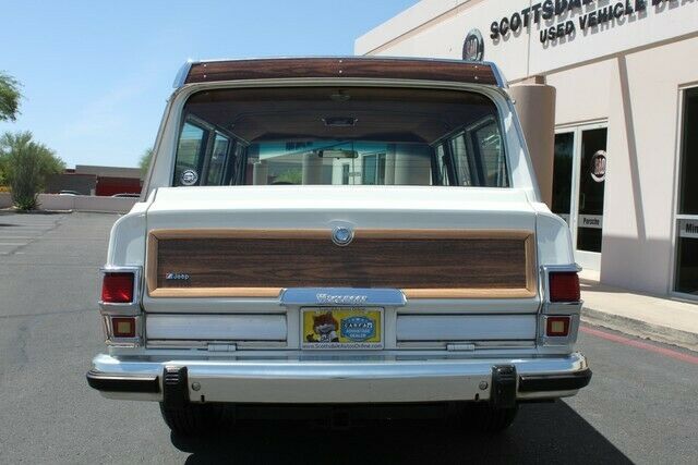 1983 Jeep Wagoneer Limited 4WD - photo 5