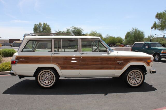 1983 Jeep Wagoneer Limited 4WD - photo 6