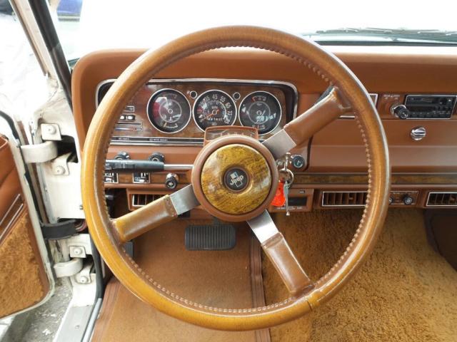 1983 Jeep Wagoneer Limited Sport Utility 4-Door - photo 4