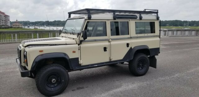 1983 Land Rover Defender . - photo 4