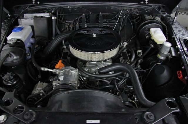 1983 Land Rover Defender 110 - photo 11