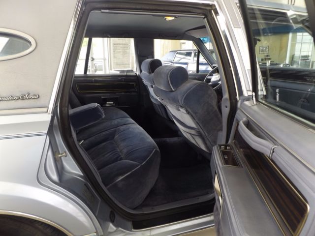 1983 Lincoln Continental - photo 8