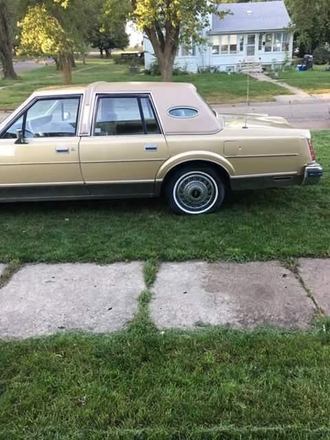 1983 Lincoln Continental - photo 5