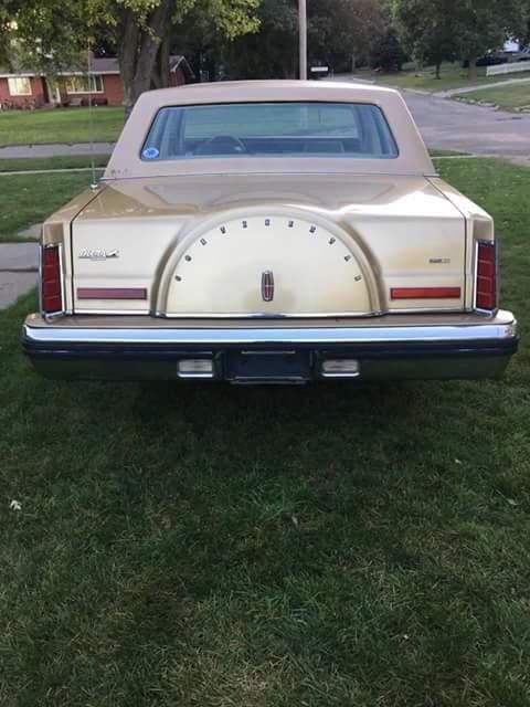 1983 Lincoln Continental - photo 6