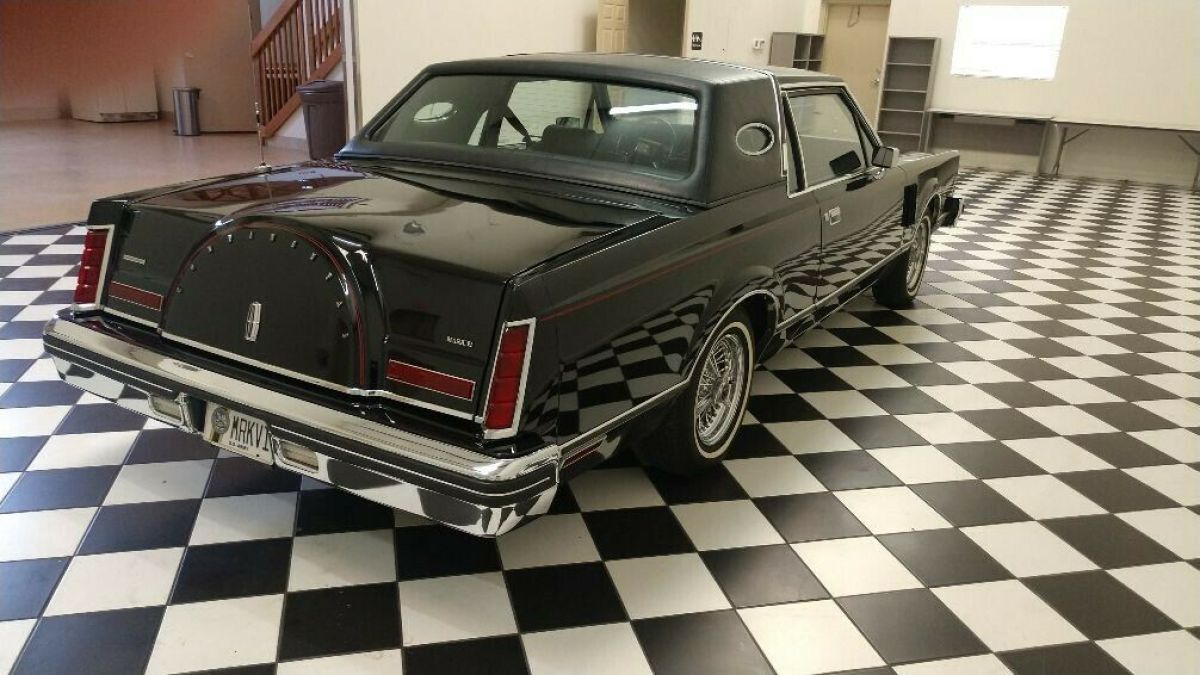 1983 Lincoln Continental Mark VI - photo 3