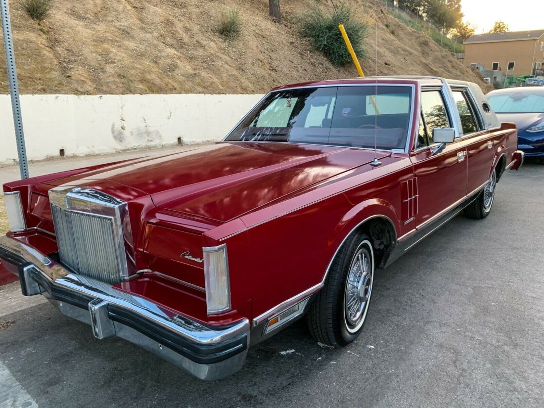 1983 Lincoln Continental Mark VI Signature Series - Only 17,576 Miles! 1983 Lincoln Mark Series Mark VI Signature Series