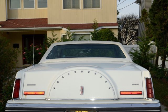 1983 Lincoln Continental - photo 4