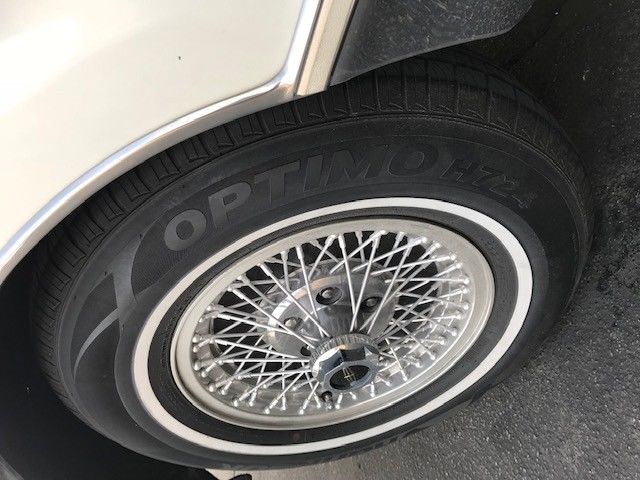 1983 Lincoln Continental - photo 9