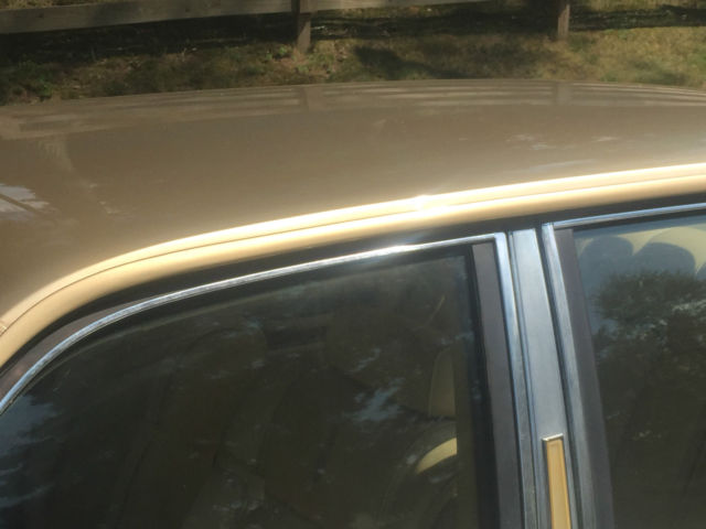 1983 Lincoln Continental - photo 7