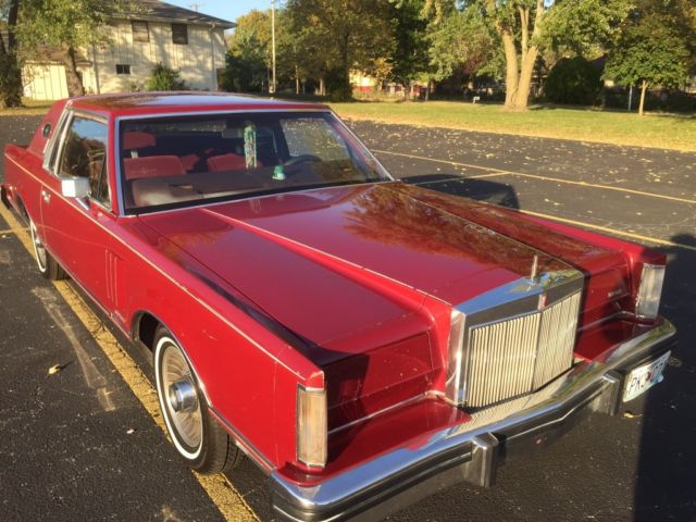 1983 Lincoln Continental - photo 2