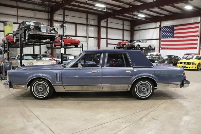1983 Lincoln Mark Series -- - photo 2