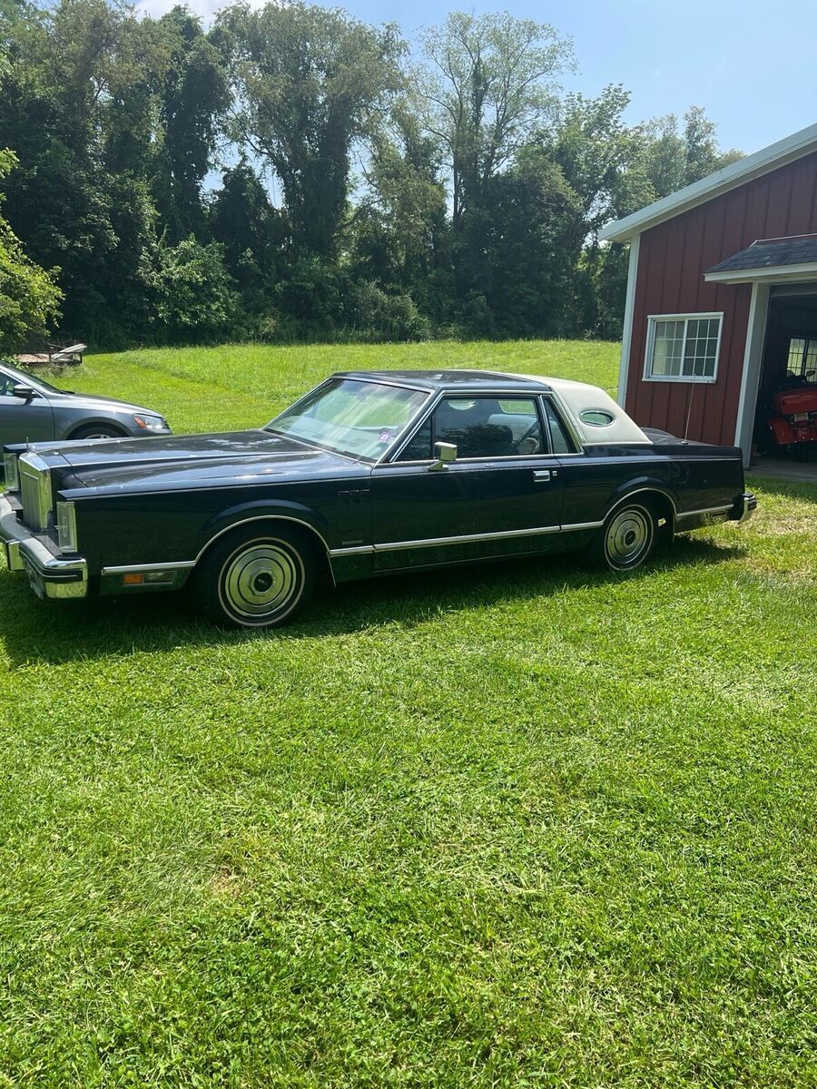 1983 Lincoln Mark Series - photo 3