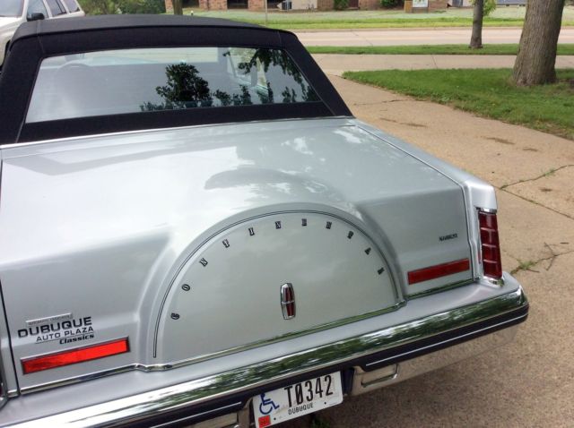 1983 Lincoln Continental - photo 10