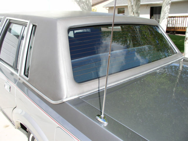 1983 Lincoln Town Car - photo 5