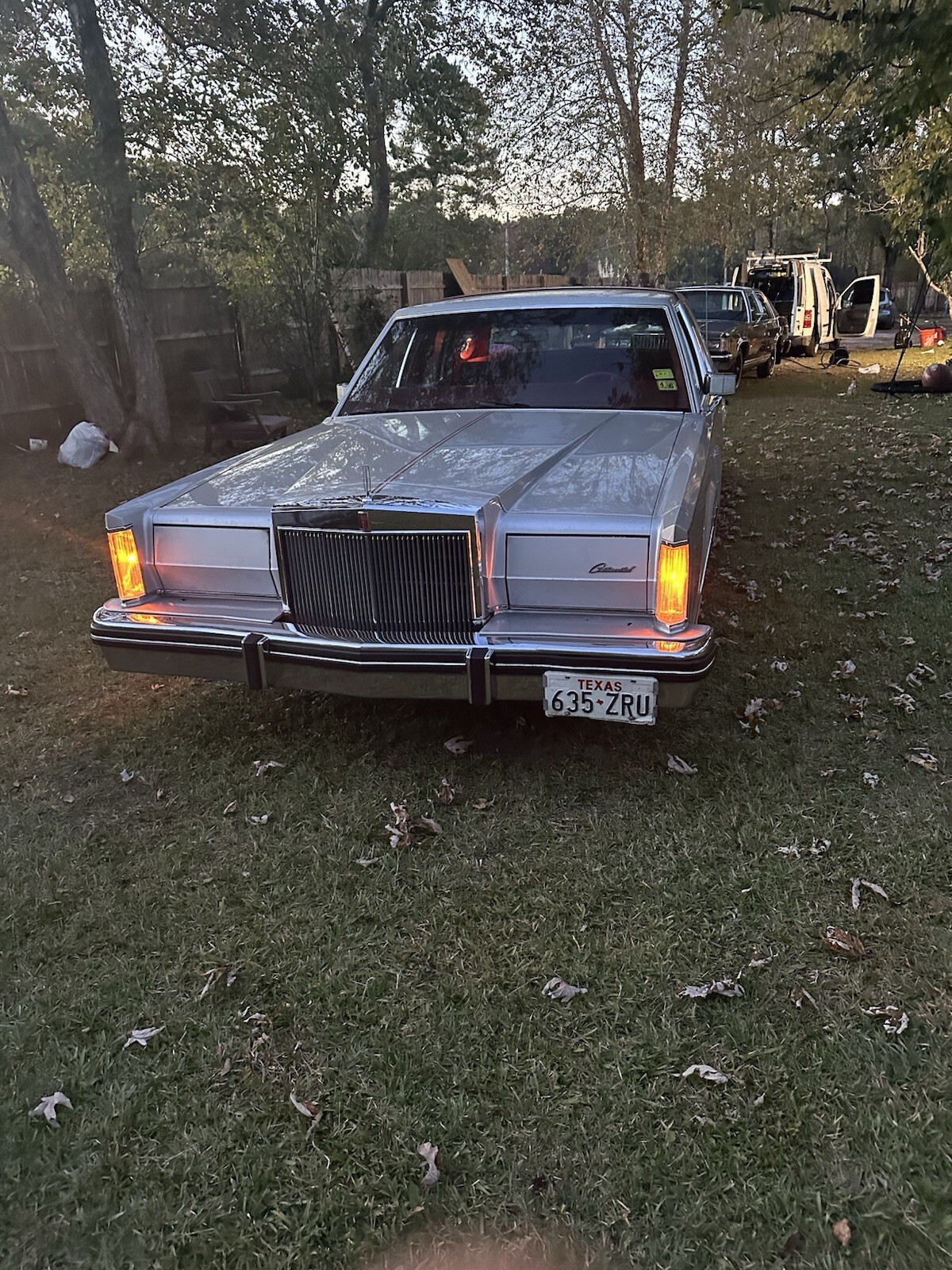 1983 Lincoln Continental - photo 2